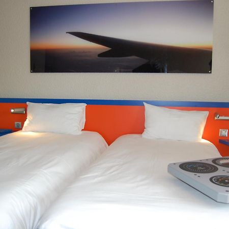 Ibis Styles Marseille Aeroport Ξενοδοχείο Βιτρόλ Εξωτερικό φωτογραφία