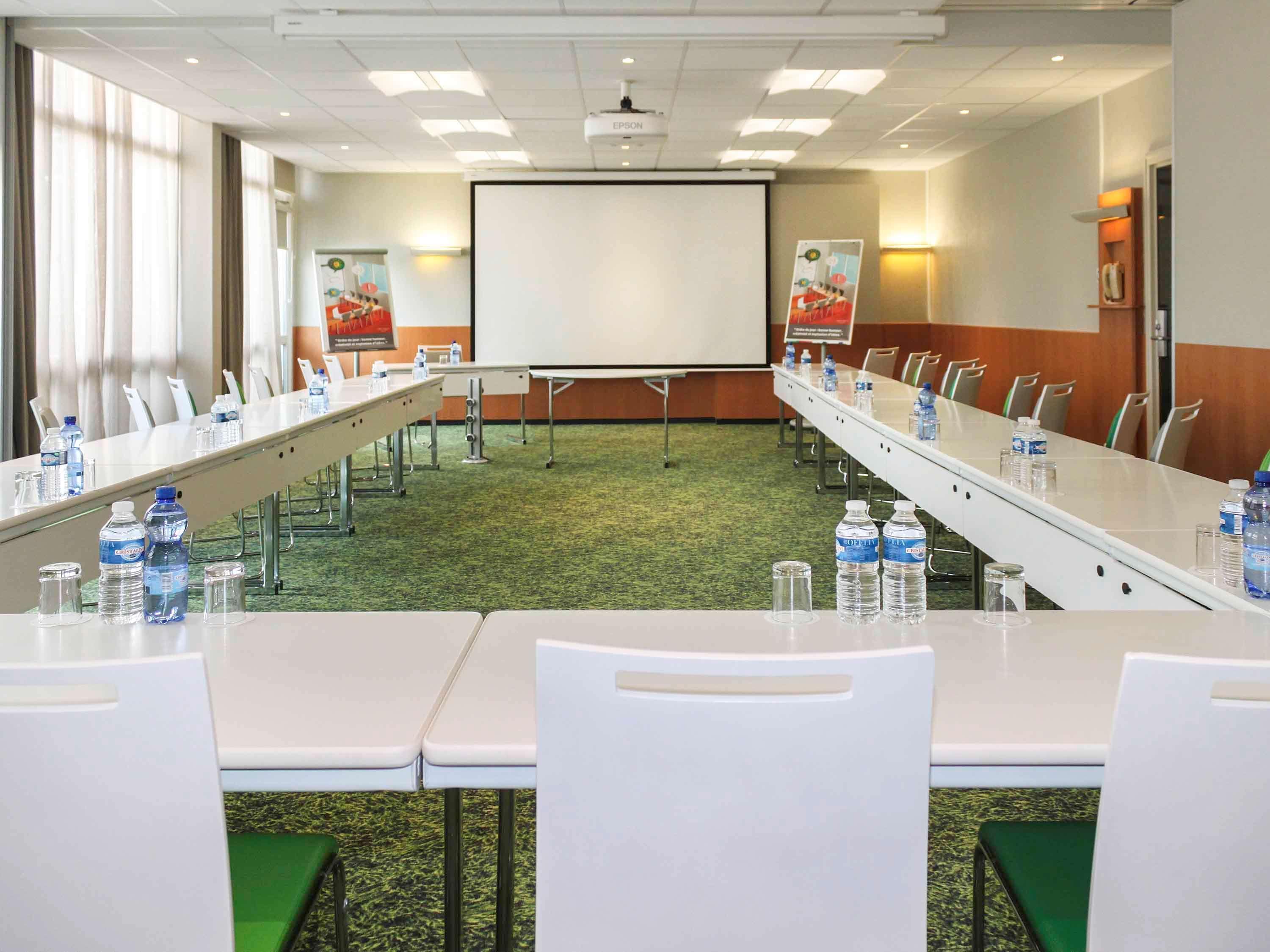 Ibis Styles Marseille Aeroport Ξενοδοχείο Βιτρόλ Εξωτερικό φωτογραφία