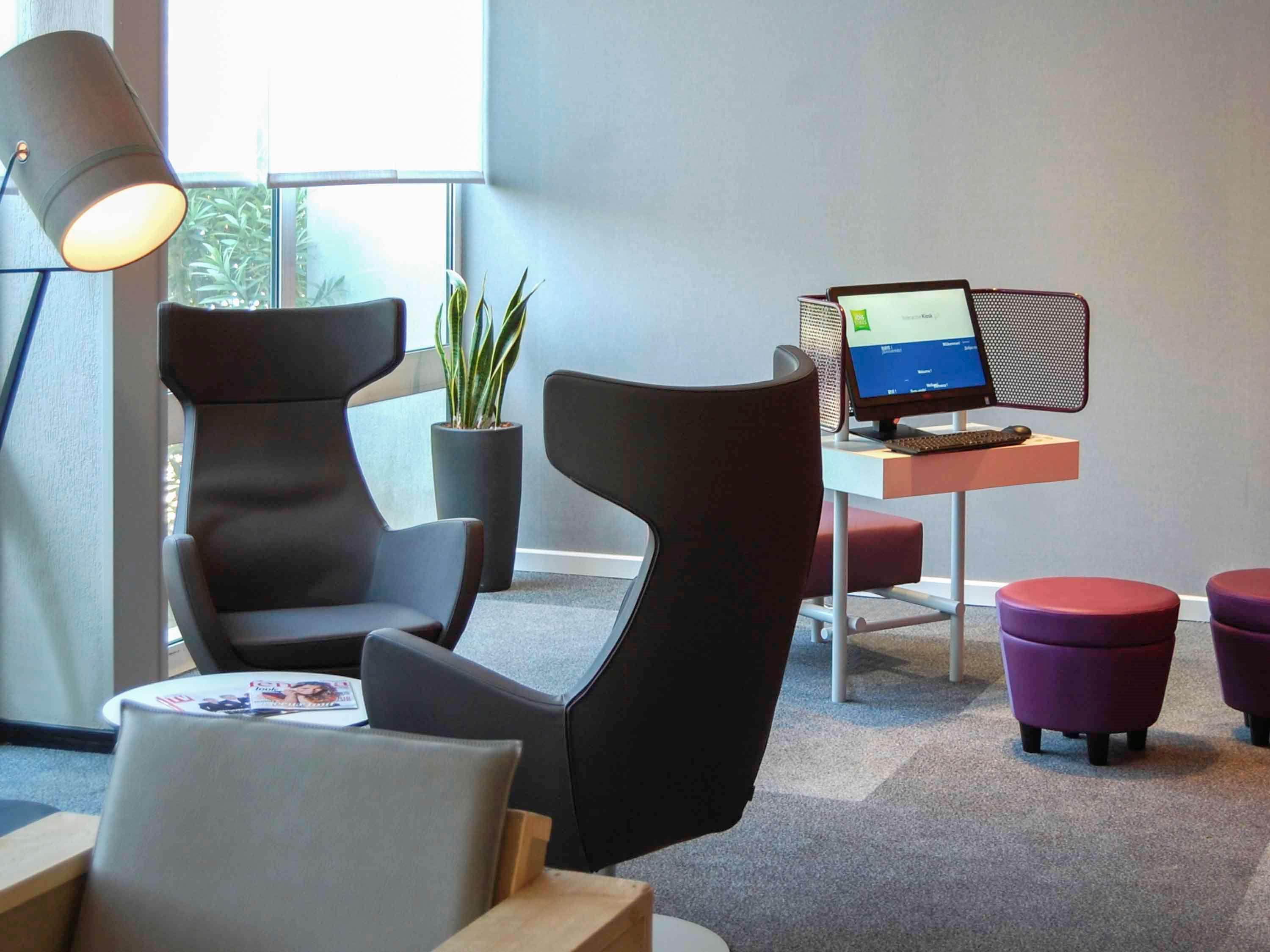 Ibis Styles Marseille Aeroport Ξενοδοχείο Βιτρόλ Εξωτερικό φωτογραφία