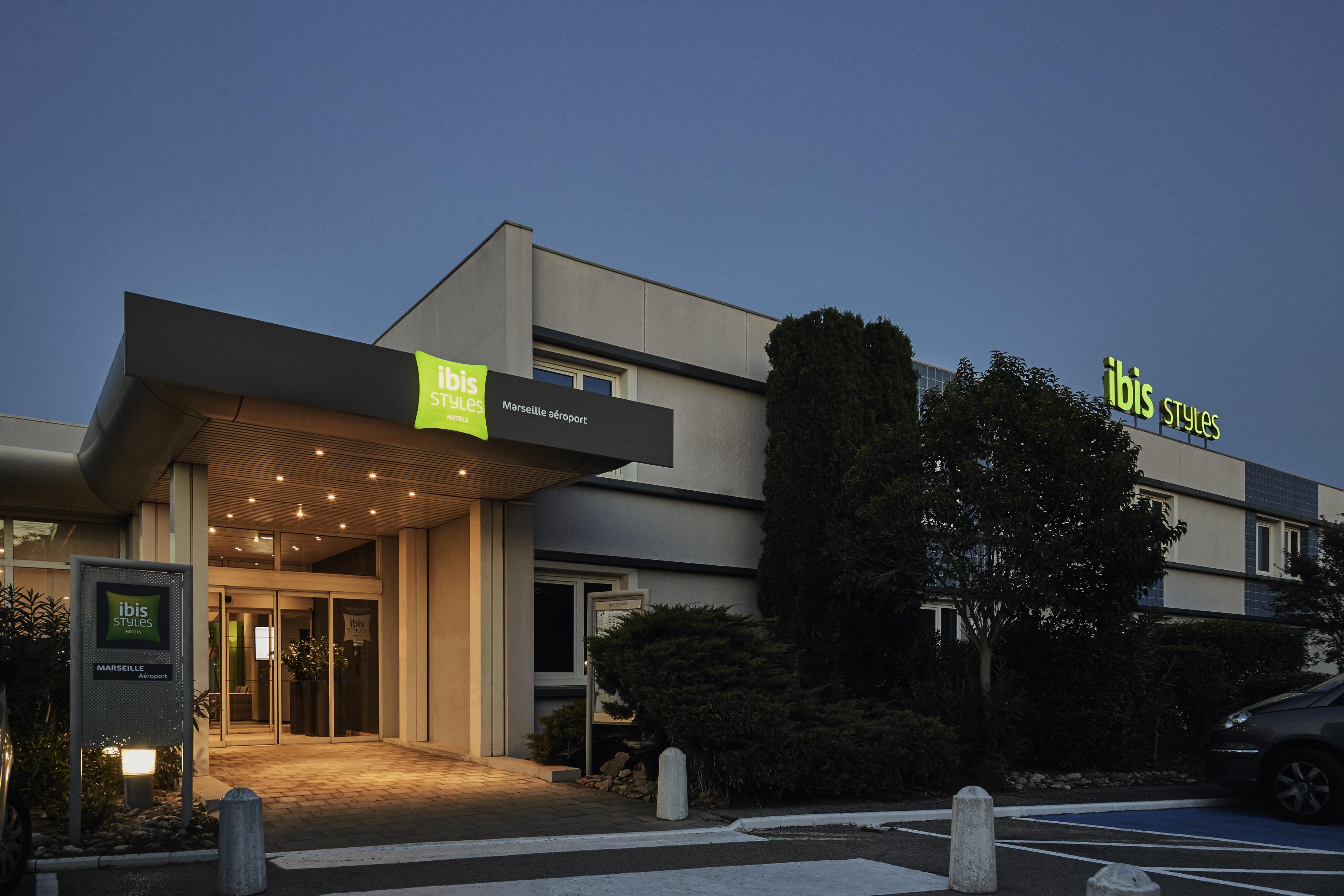 Ibis Styles Marseille Aeroport Ξενοδοχείο Βιτρόλ Εξωτερικό φωτογραφία