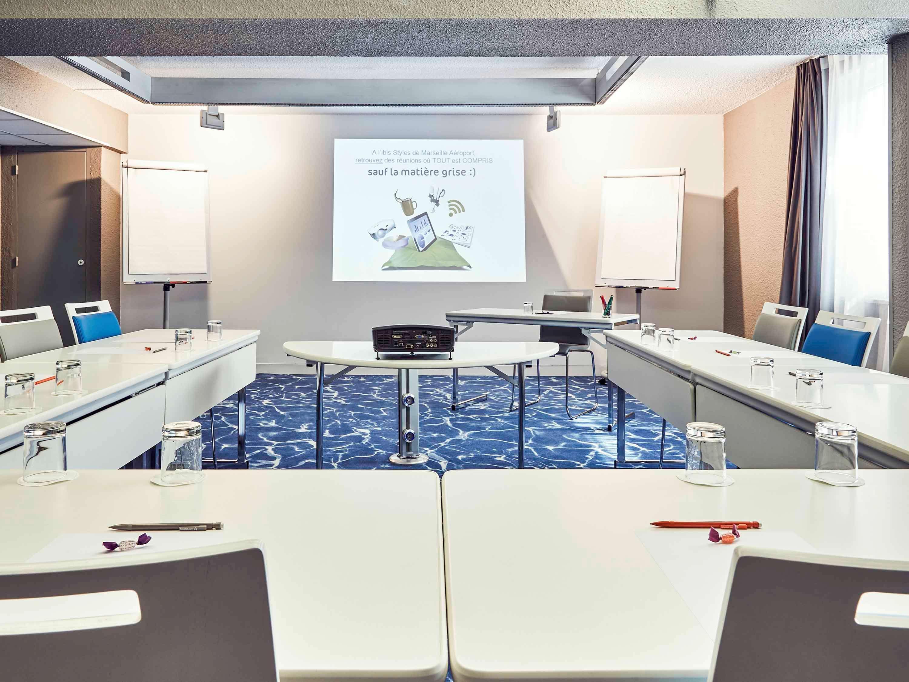 Ibis Styles Marseille Aeroport Ξενοδοχείο Βιτρόλ Εξωτερικό φωτογραφία