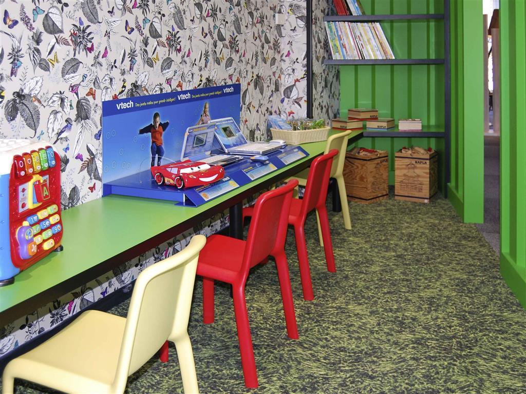 Ibis Styles Marseille Aeroport Ξενοδοχείο Βιτρόλ Εξωτερικό φωτογραφία