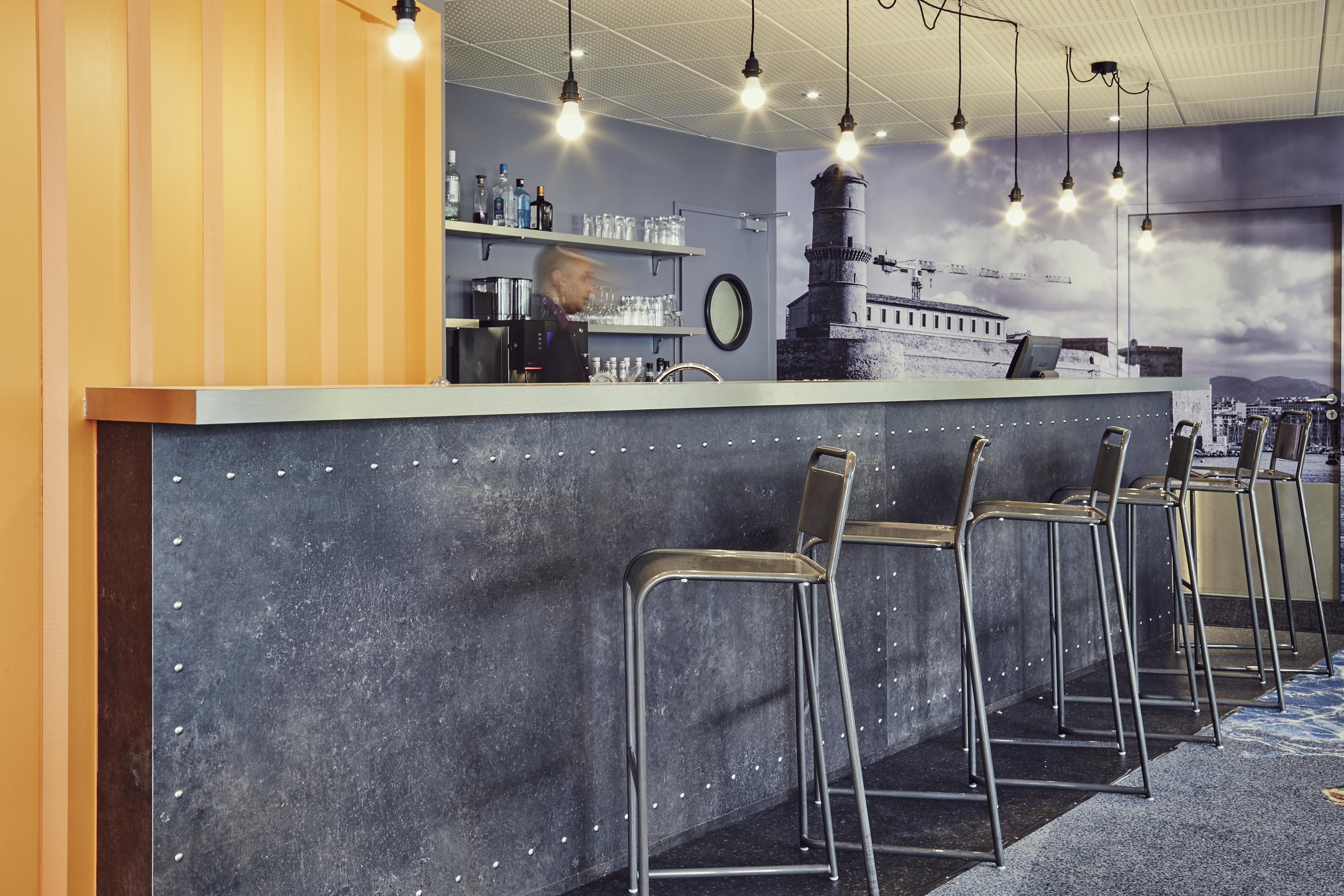 Ibis Styles Marseille Aeroport Ξενοδοχείο Βιτρόλ Εξωτερικό φωτογραφία