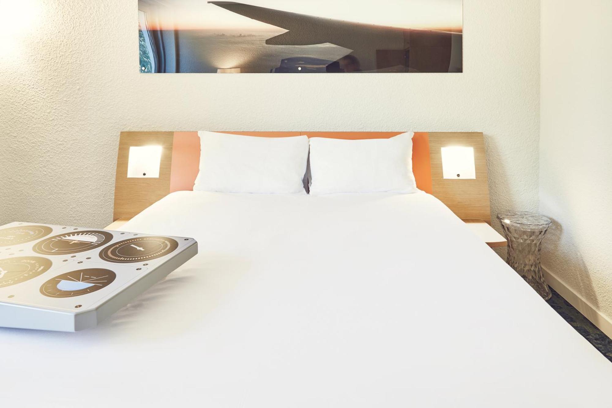 Ibis Styles Marseille Aeroport Ξενοδοχείο Βιτρόλ Εξωτερικό φωτογραφία