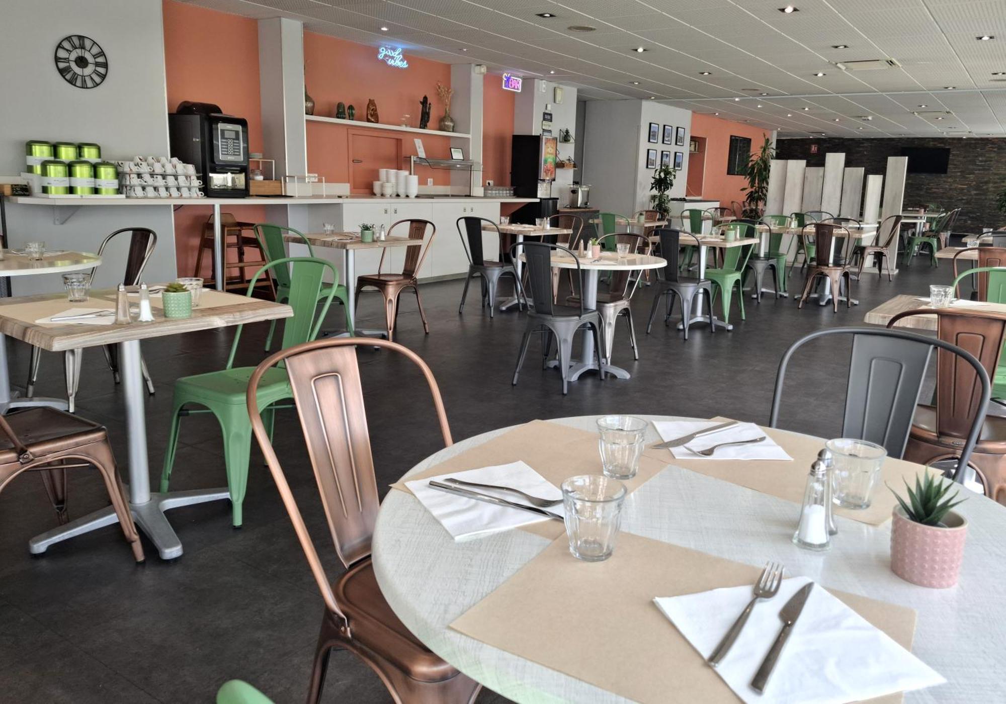 Ibis Styles Marseille Aeroport Ξενοδοχείο Βιτρόλ Εξωτερικό φωτογραφία