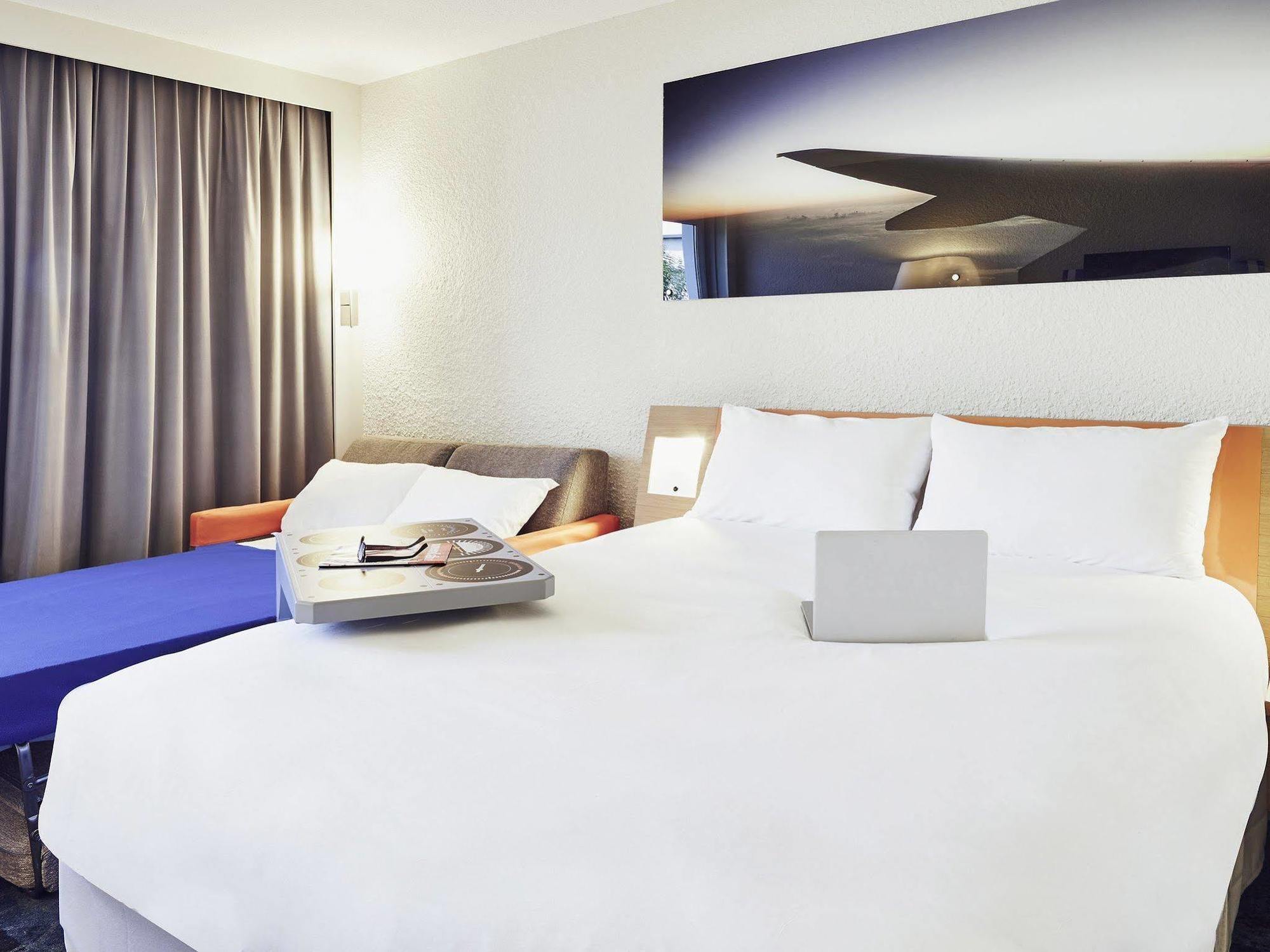 Ibis Styles Marseille Aeroport Ξενοδοχείο Βιτρόλ Εξωτερικό φωτογραφία